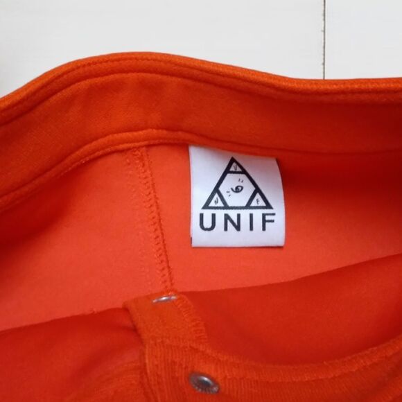 UNIF | HIGH RISE ORANGE RED BUTTON FRONT VALEN MINI SKIRT FAUX WOOL SMALL - Picture 10 of 16